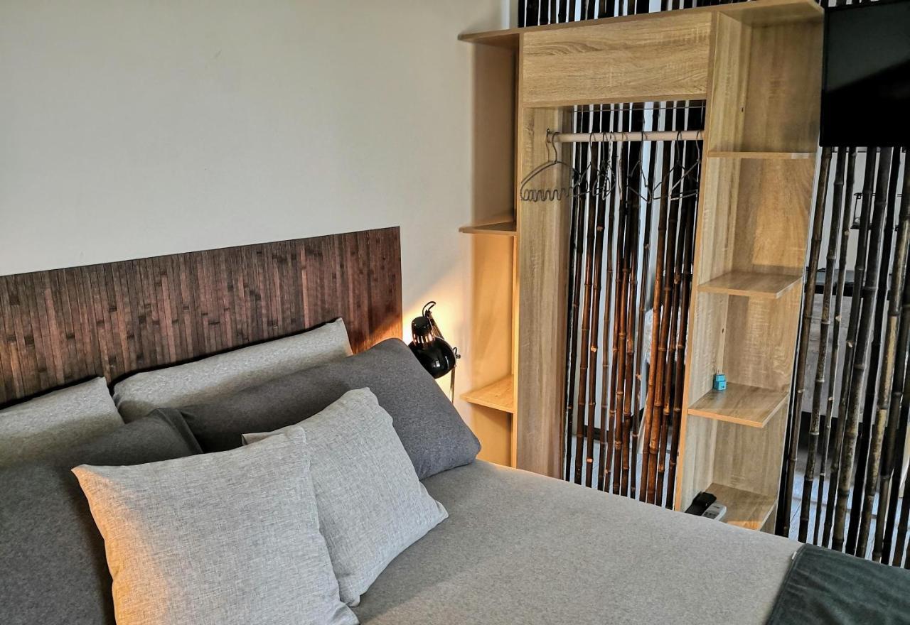 Appartment & Rooms Secondopiano Чивидале-дель-Фриули Экстерьер фото
