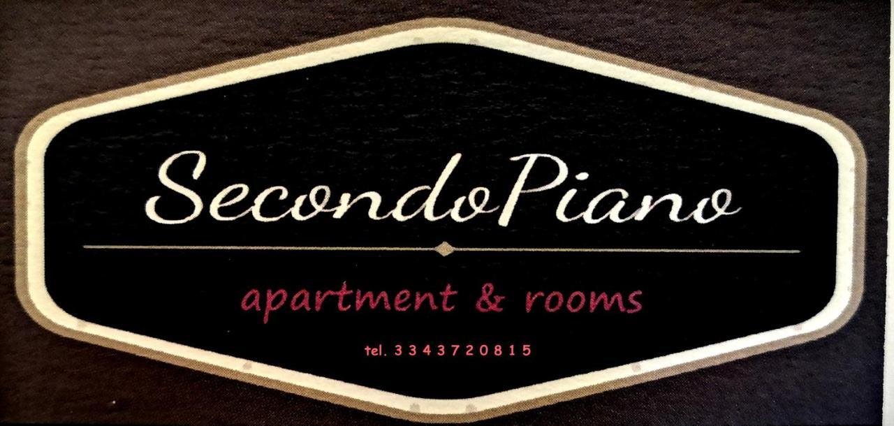 Appartment & Rooms Secondopiano Чивидале-дель-Фриули Экстерьер фото
